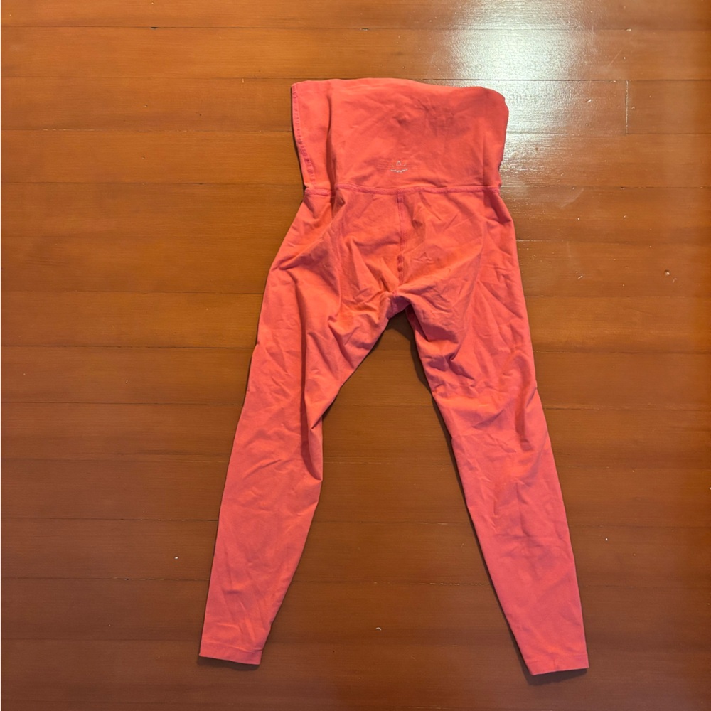 Beyond the Bump Coral Leggings